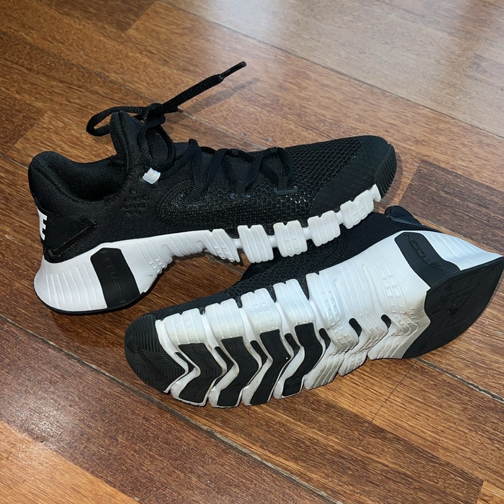 Nike Free Metcon 4 Size 8.5